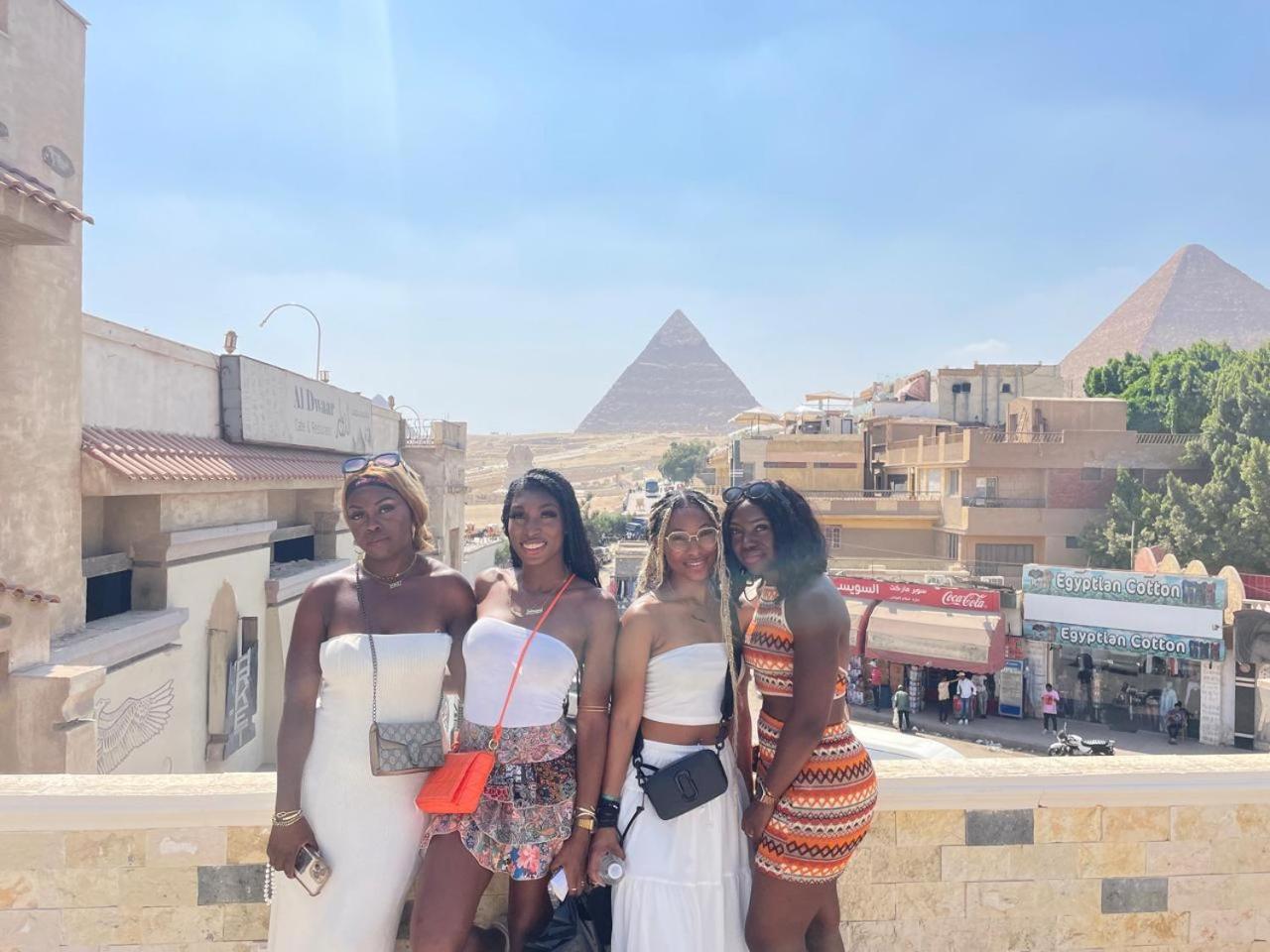 Sphinx Palace Pyramids View Inn Kafret el-Gabal Exterior photo
