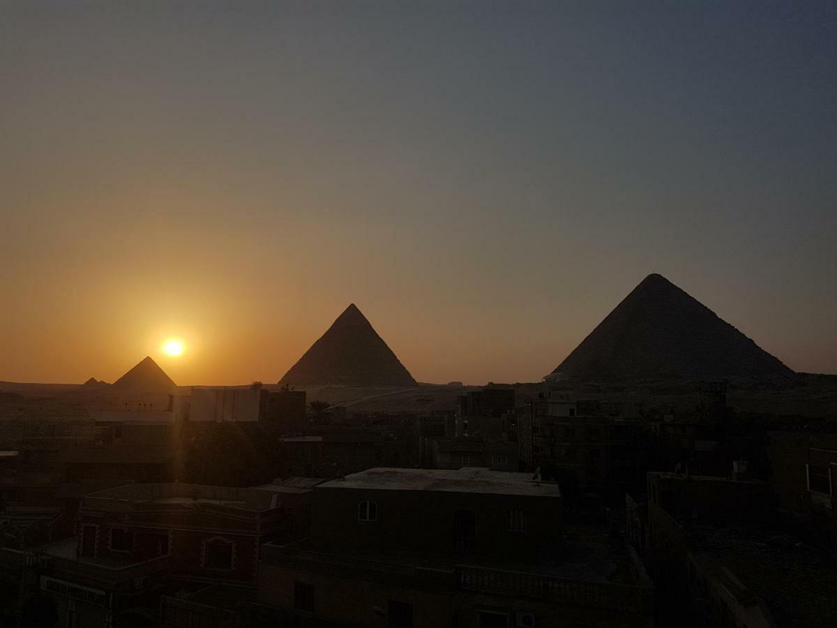 Sphinx Palace Pyramids View Inn Kafret el-Gabal Exterior photo